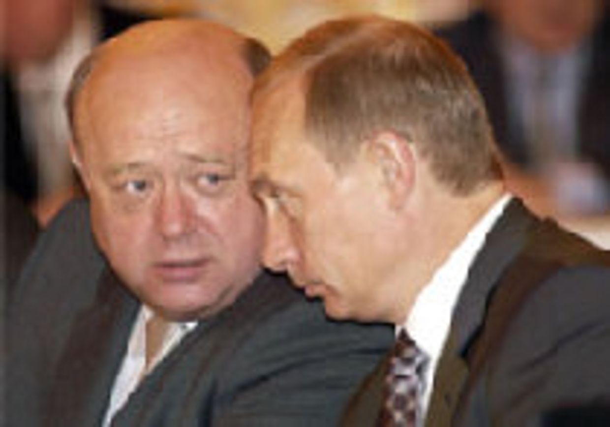 Несмотря на усмиренную политическую оппозицию, Путина ожидают еще большие трудности, чем прежде picture