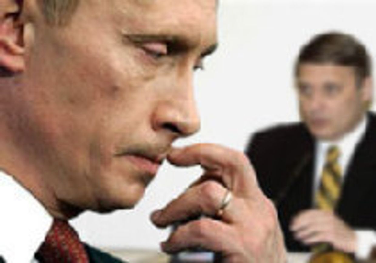 Россия при Путине уходит от демократии: власть, укрепляющая самое себя picture