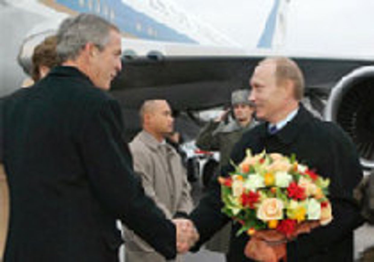 Холод в отношениях с Россией, несмотря на любовь и поцелуи picture