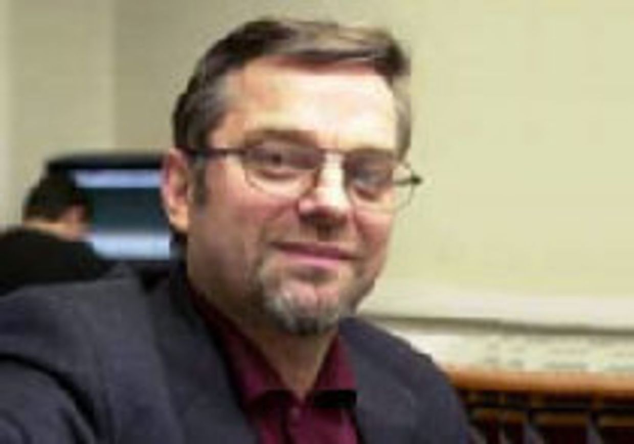 Виктор Небоженко: Сейчас самое главное - освободить 'шахматную доску' от лишних фигур picture