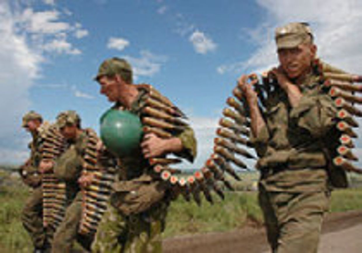 Военные учения ШОС: Россия демонстрирует ось противодействия США picture
