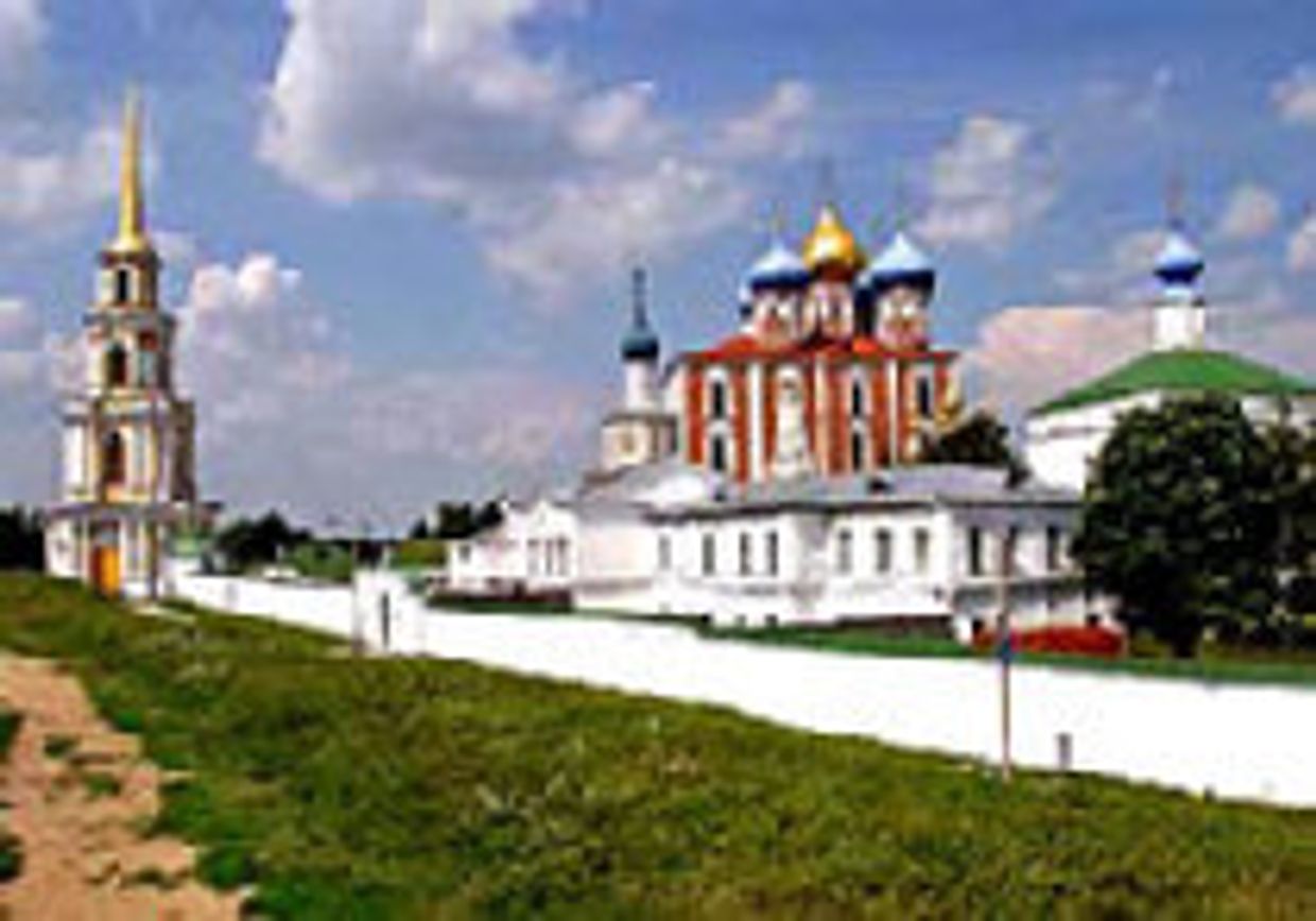 Русская Православная Церковь возвращает утраченные позиции picture