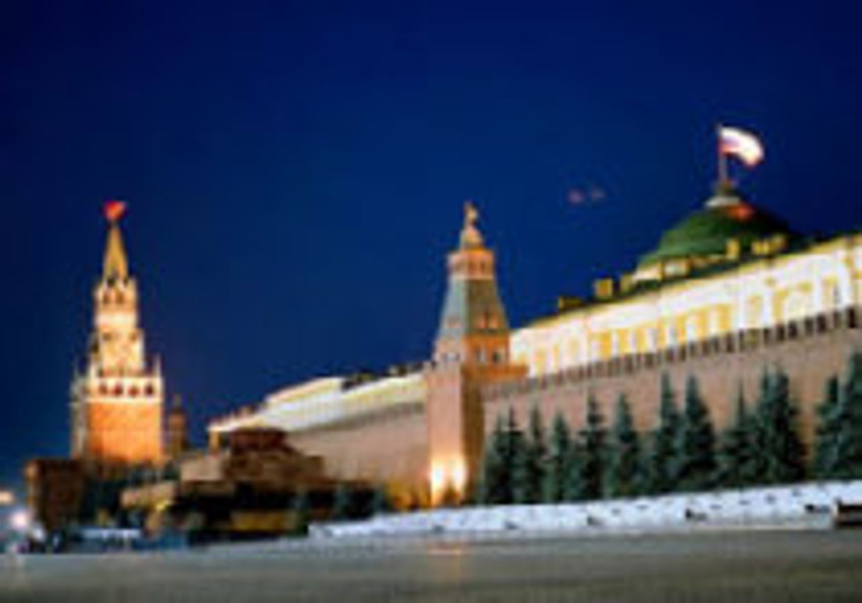 Кремль начинает более изощренно гасить лучи свободы picture