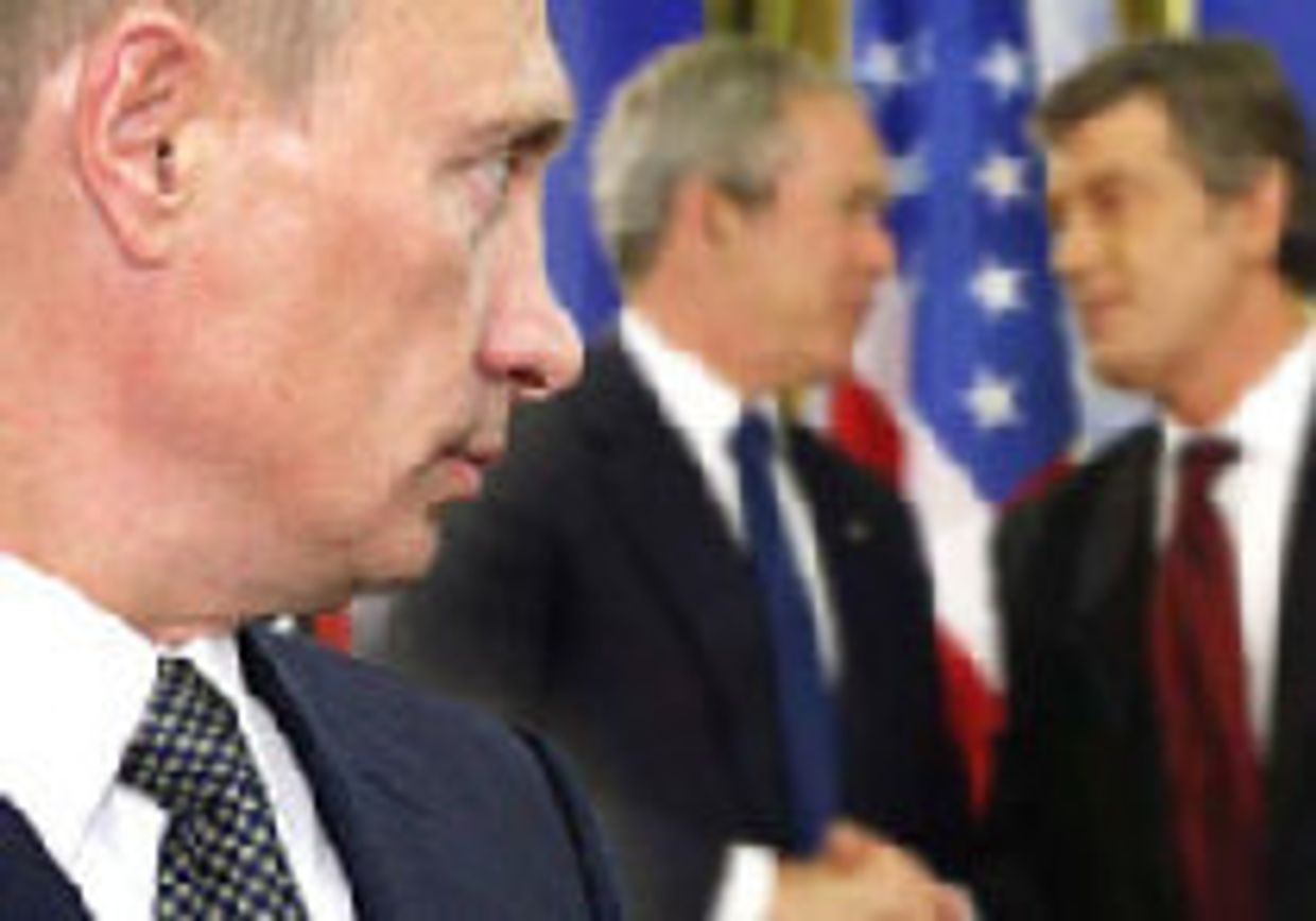 США и Украина бросают вызов России в вопросе расширения НАТО picture