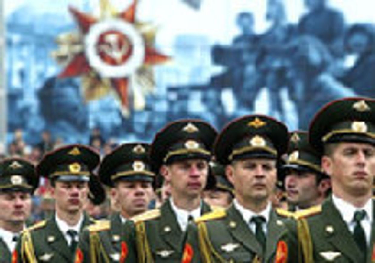 Российская армия: имидж, планы и реалии picture