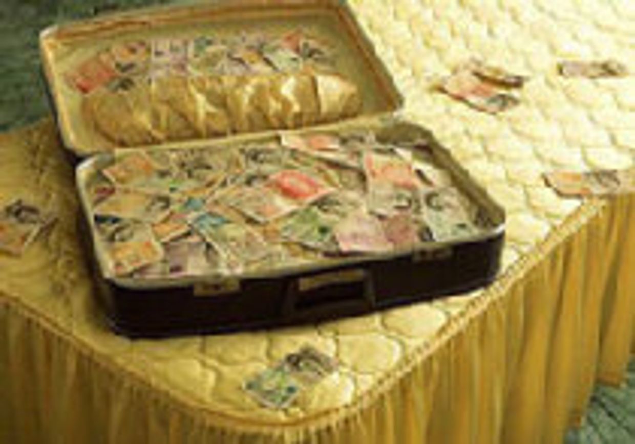 Россияне богатеют, но все равно мечтают об эмиграции picture
