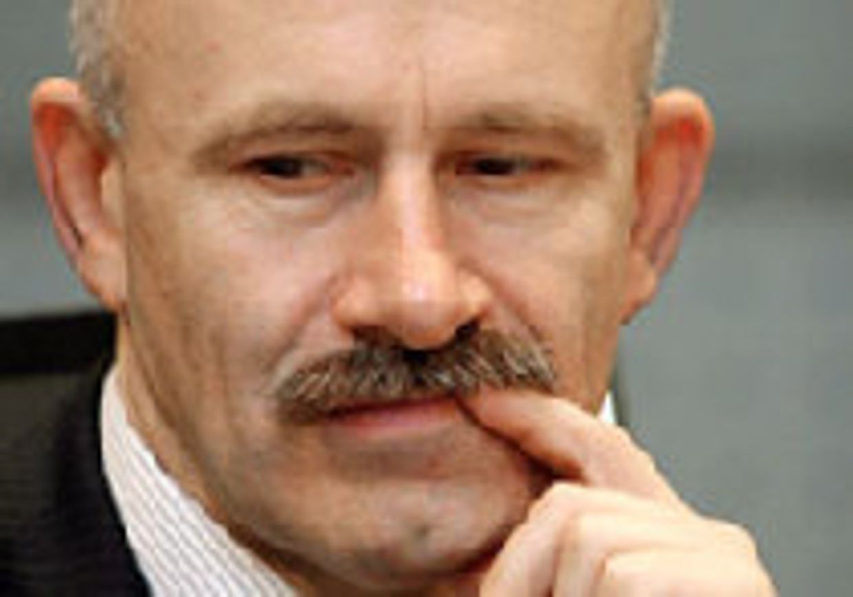 Для мира этот предлог не нужен picture