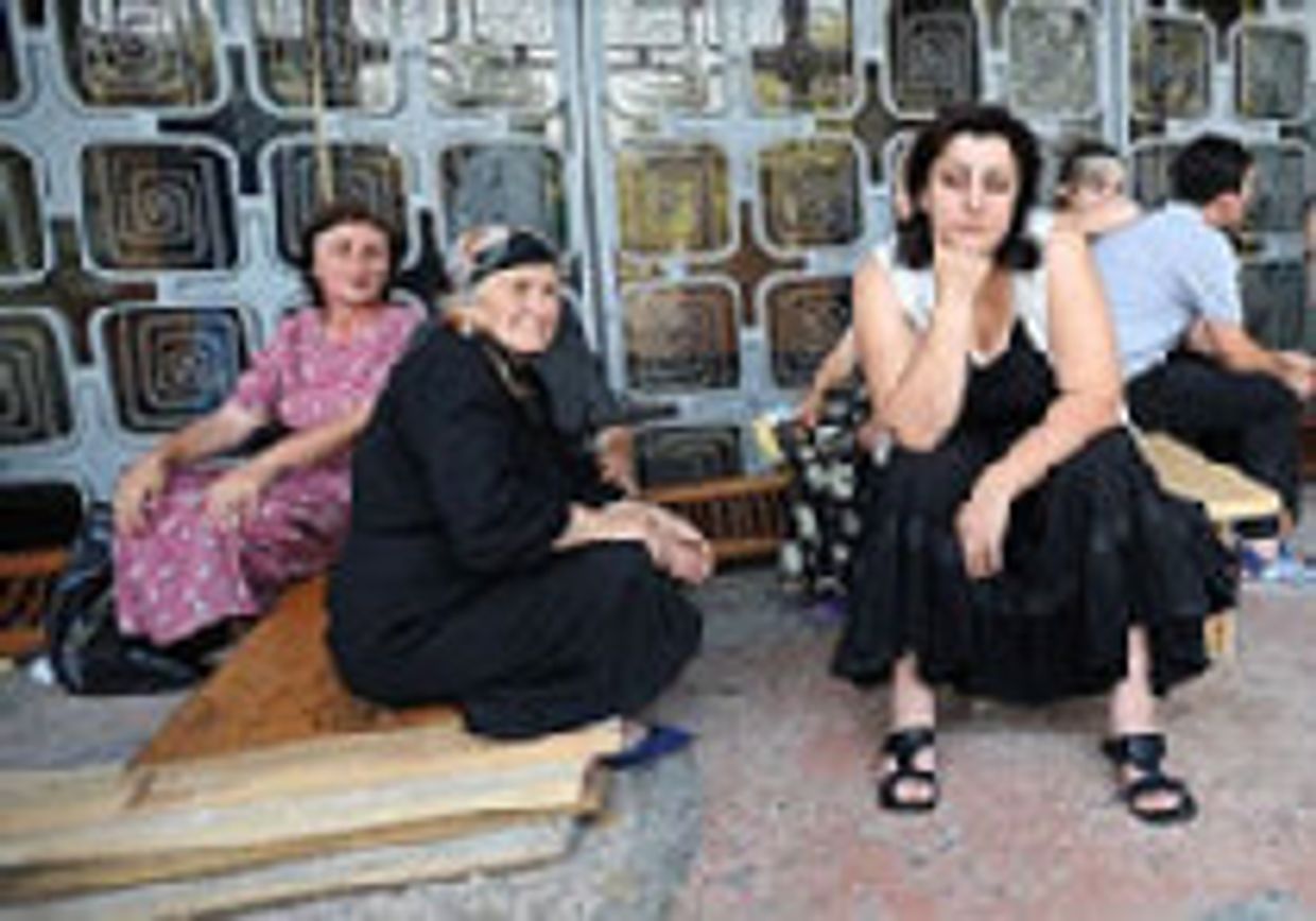 Медленное, осторожное возвращение грузинских беженцев picture