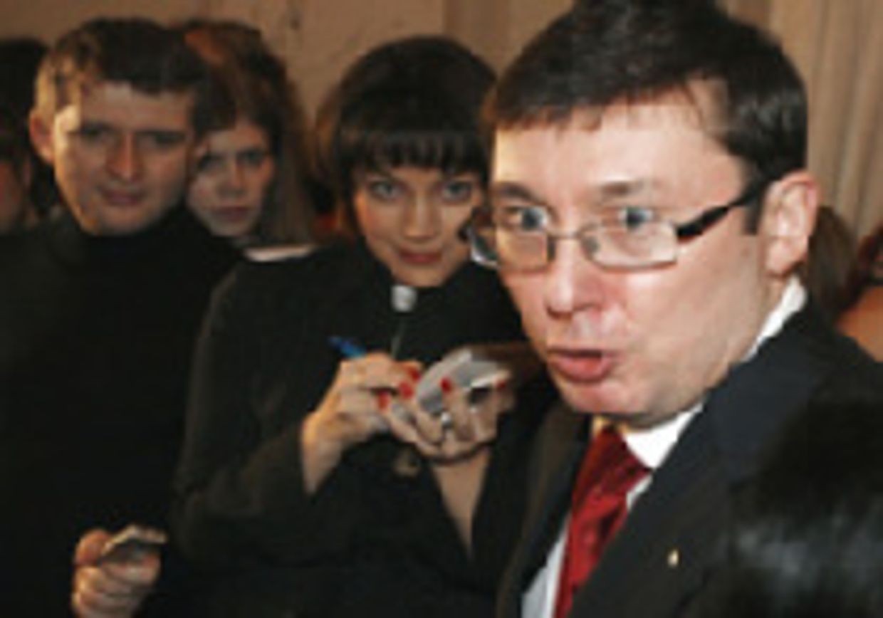 Эти уста ничего не пили? picture