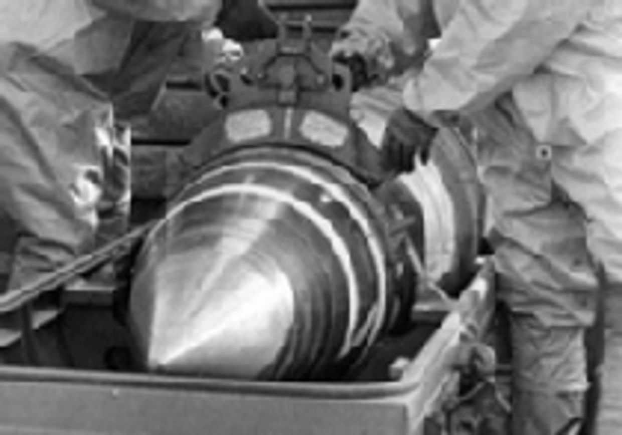 США и Россия смотрят на переговоры по ядерным вооружениям как на способ 'перезагрузить отношения' picture