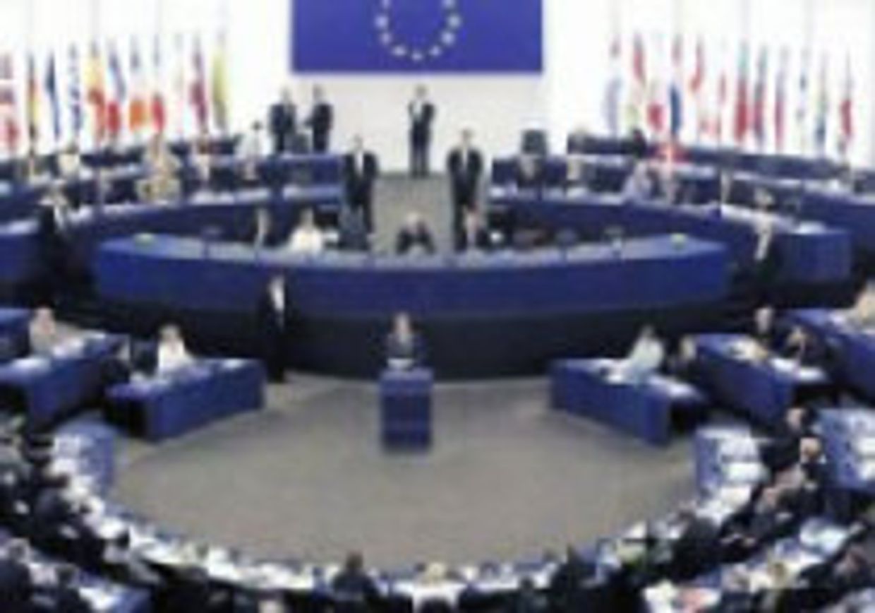 Меркель и Саркози за 'сильную Европу' picture