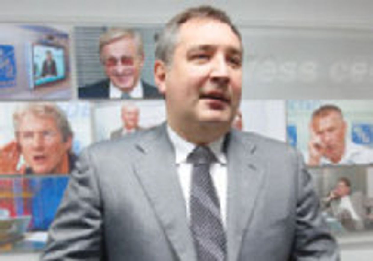 Рогозин: Оппоненты свинтили picture