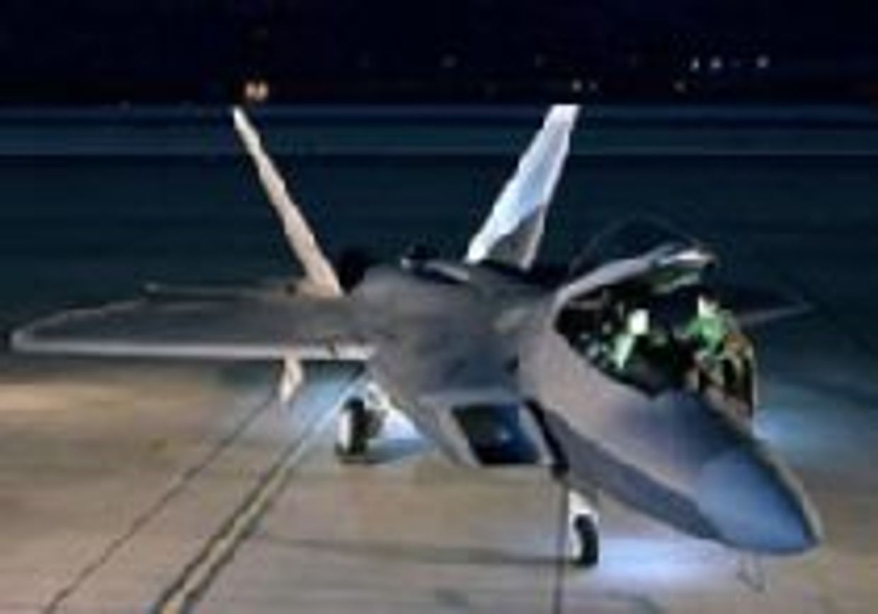 Приземление F-22 picture