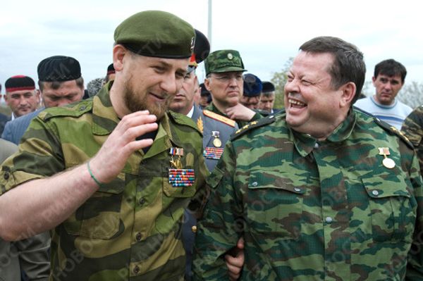 Р. Кадыров, А. Еделев на праздновании Дня Победы