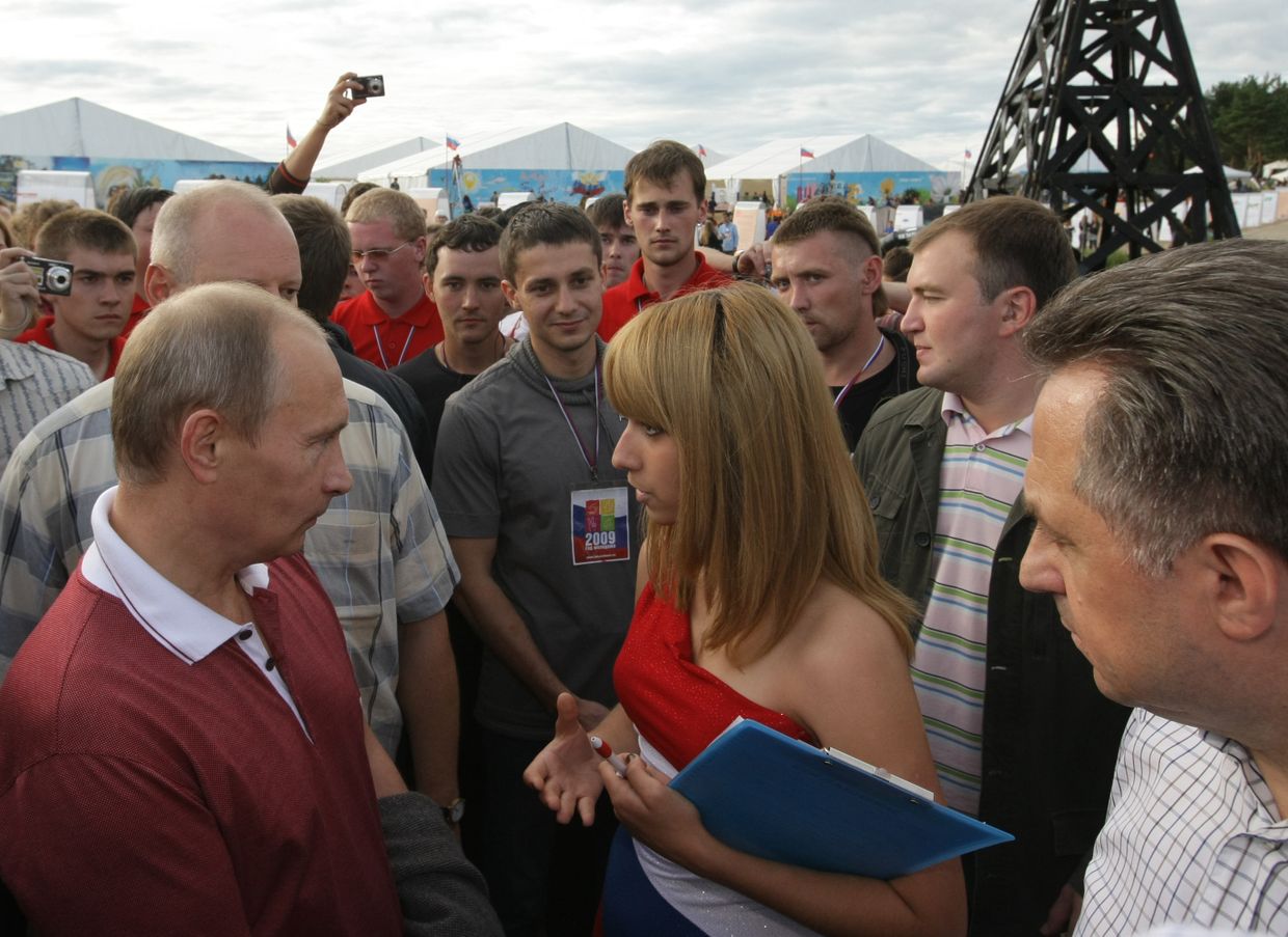 Премьер-министр РФ В.Путин посетил Всероссийский молодежный образовательный форум Селигер-2009
