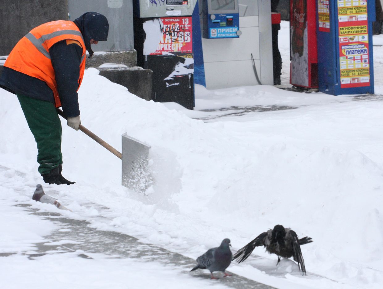 Уборка снега в Москве