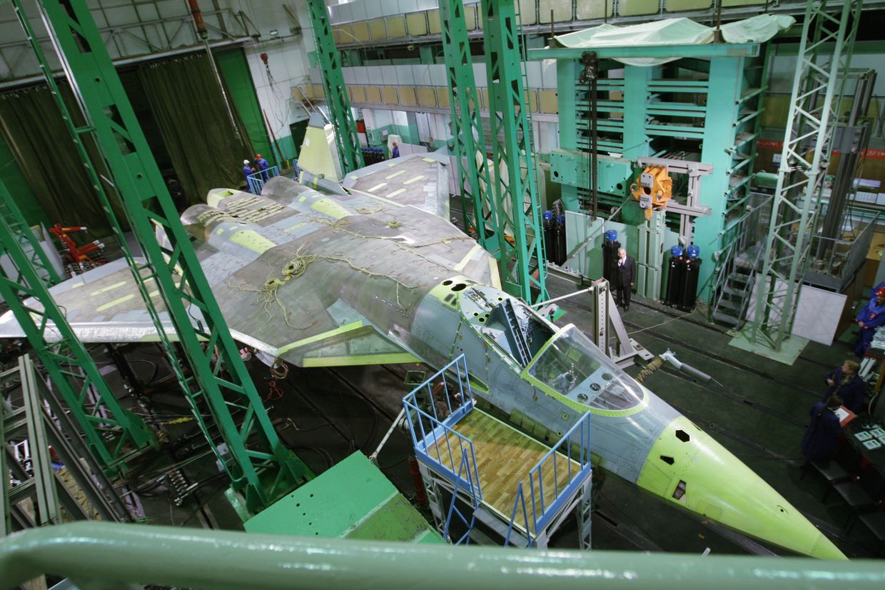 Истребитель пятого поколения Т-50 компании Сухой