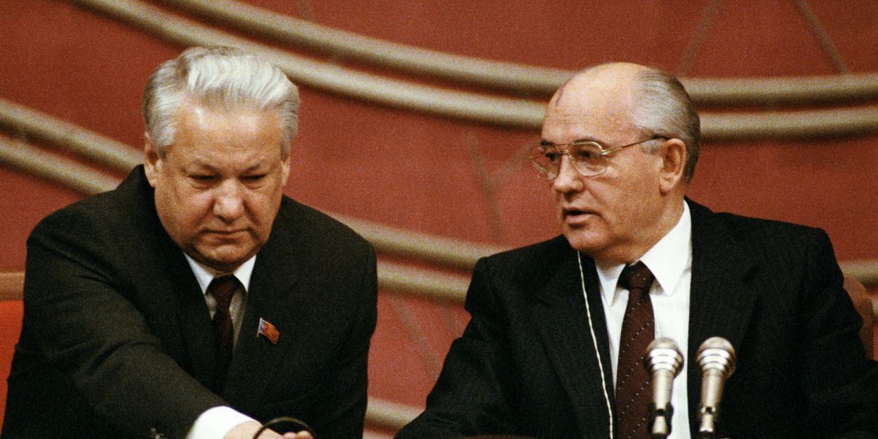 Борис Ельцин и Михаил Горбачев