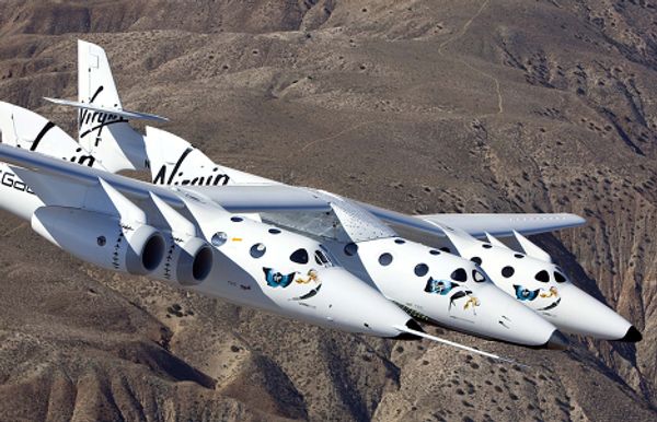 Частный космический корабль SpaceshipTwo