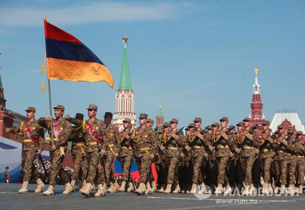 Военный парад, посвященный 65-летию Победы в ВОВ