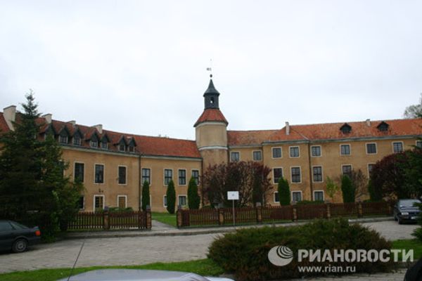 Американская военная база в небольшом городке Моронг в 80 километрах от российской границы