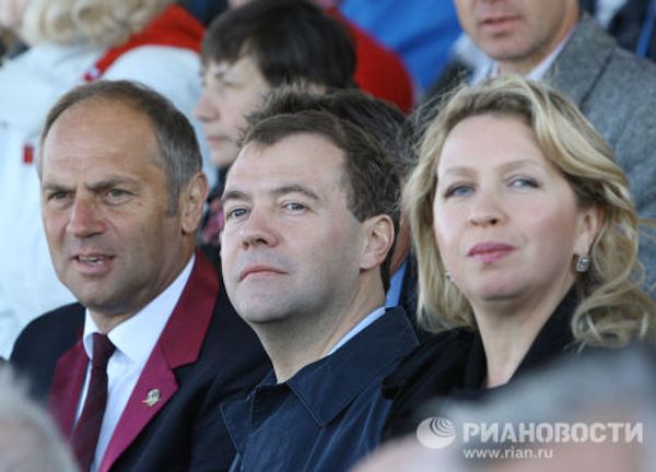 Дмитрий Медведев посетил финальные заезды первой Президентской регаты