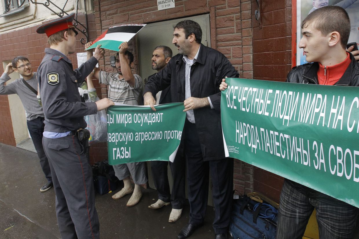 против агрессии