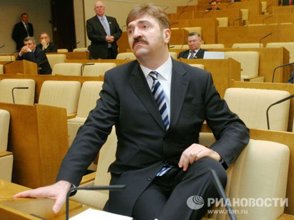 Комиссаров на заседании Госдумы