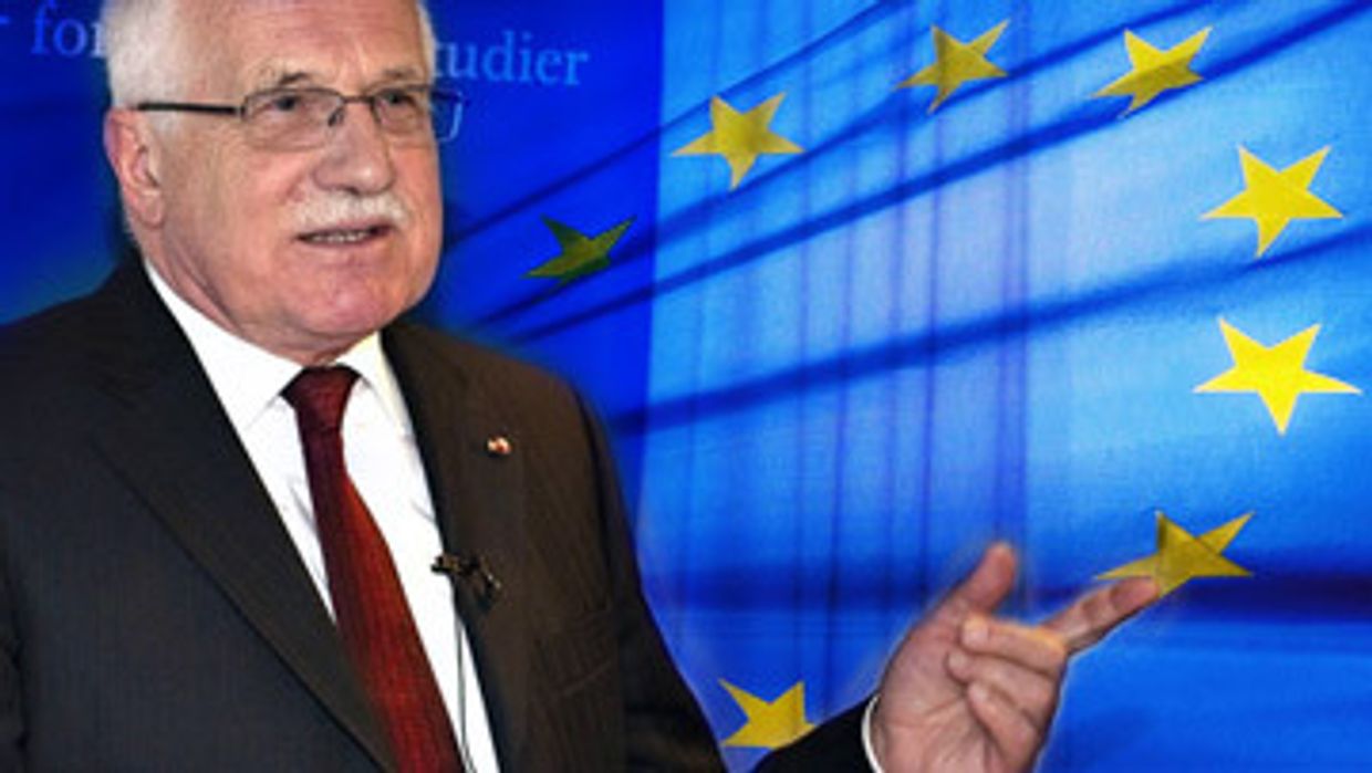 Вацлав Клаус написал статью Еврозона провалилась