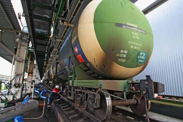 Комплексный нефтяной терминал (КНТ) ООО ЛУКОЙЛ-Транс