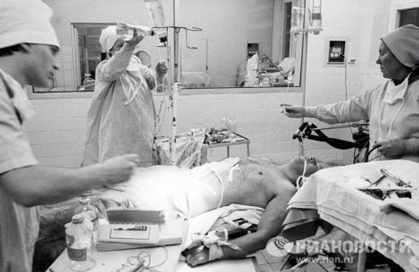 Врачи НИИ Склифосовского реанимируют пациента-наркомана