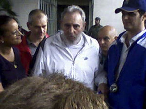 Первое за последние 4 года появление Фиделя Кастро на публике