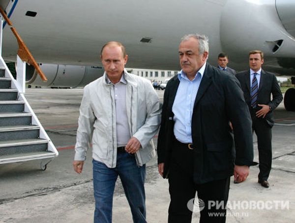 Владимир Путин, Таймураз Мамсуров