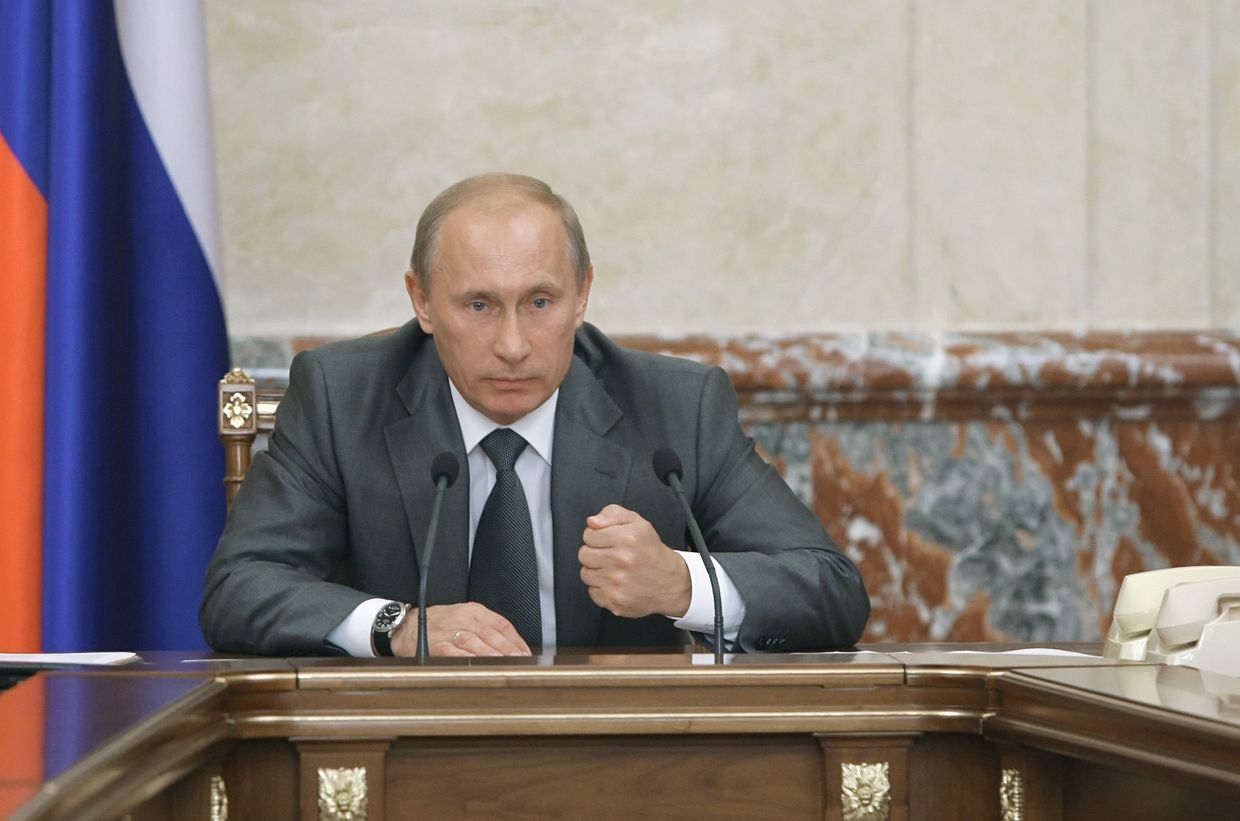 Премьер-министр РФ Владимир Путин провел совещание в Доме правительства РФ