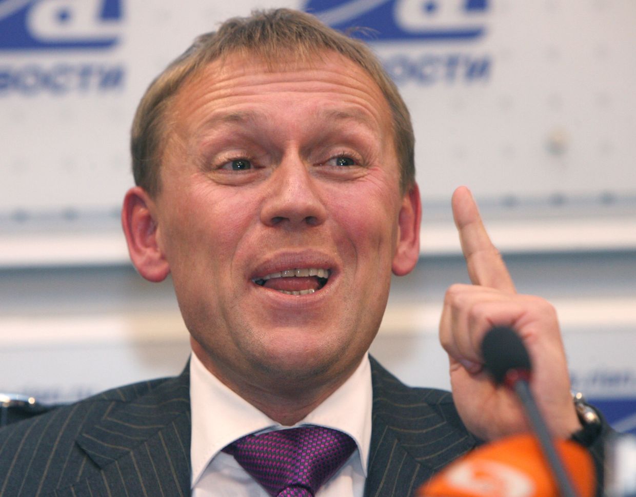 Андрей Луговой