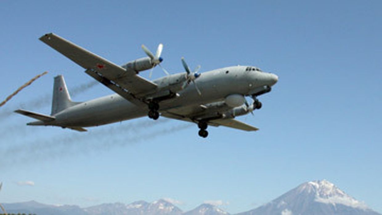 самолет Ил-38