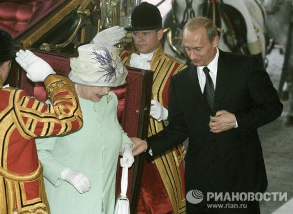 Елизавета Вторая и Путин