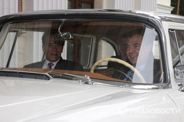Президент РФ Д.Медведев и губернатор Калифорнии А.Шварценеггер