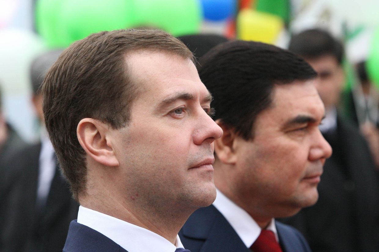 Церемония открытия нового здания российско-туркменской средней общеобразовательной школы имени Пушкина в Ашхабаде