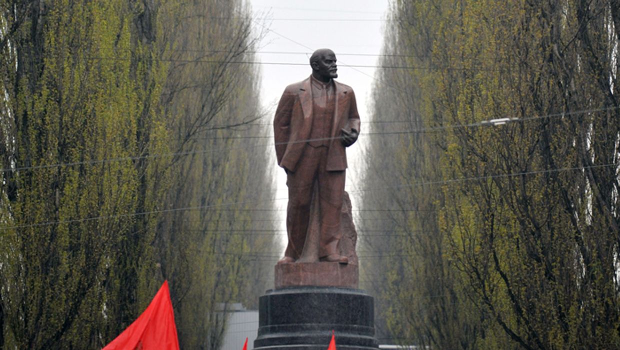 Памятник Ленину в Киеве