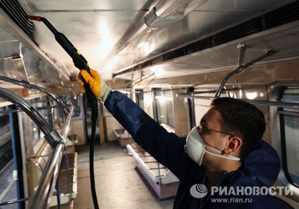 Дезинфекция вагонов метро в депо Калужское