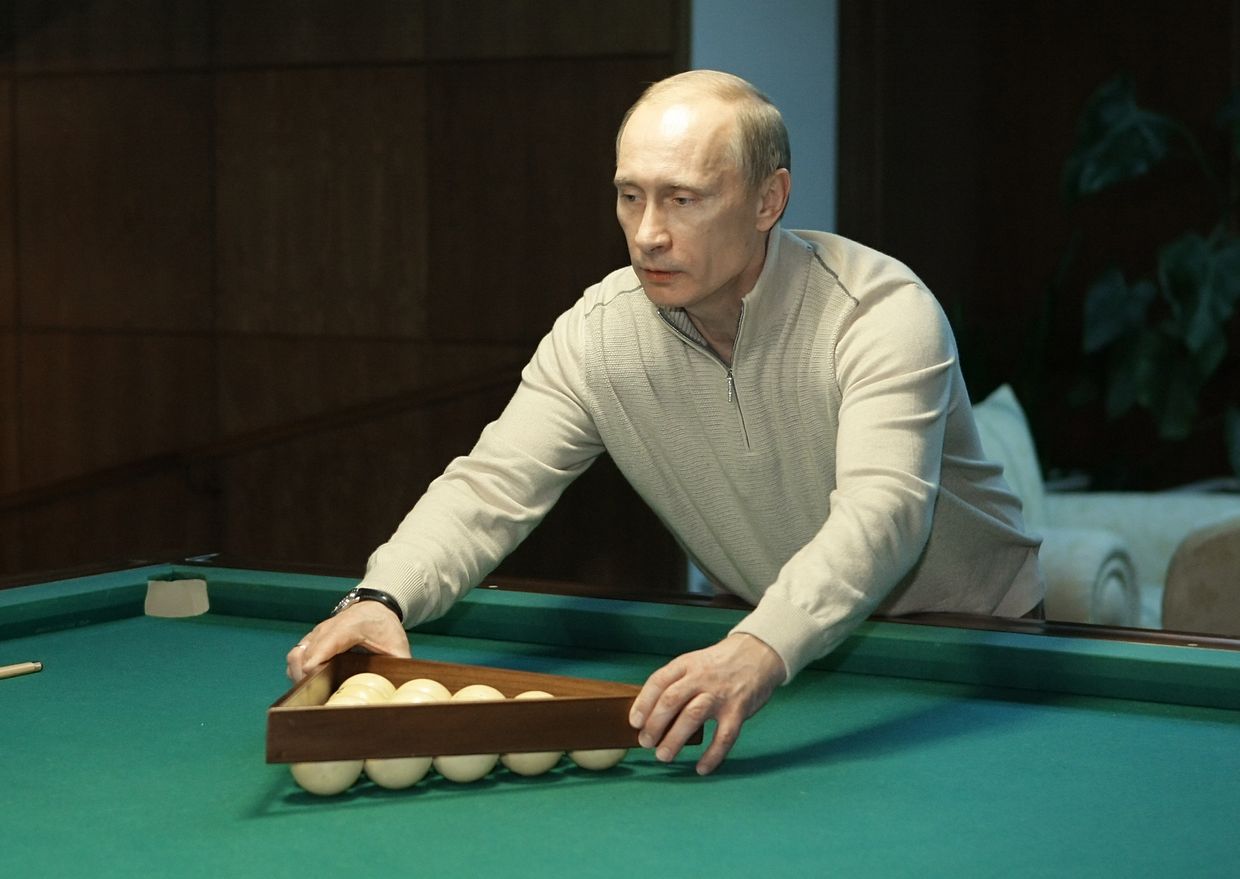 Неформальная встреча Дмитрия Медведева и Владимира Путина