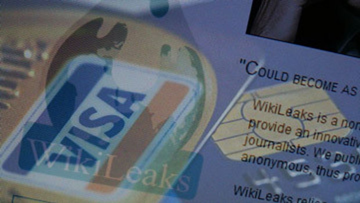 Хакеры мстят за Wikileaks, атакуя Mastercard и Visa