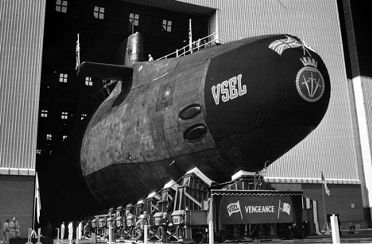 подлодка с ядерными ракетами Trident