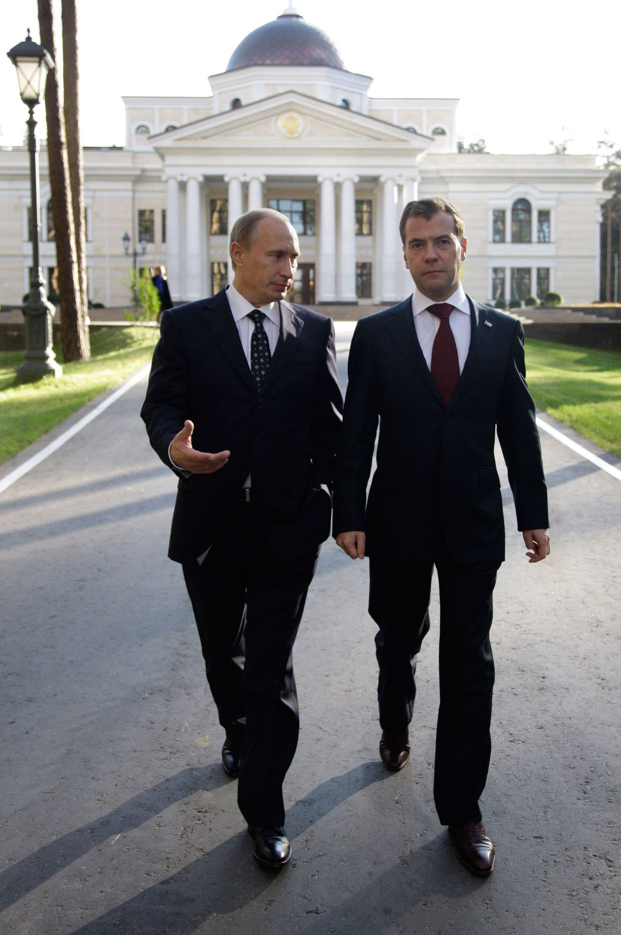 Встреча Дмитрия Медведева и Владимира Путина