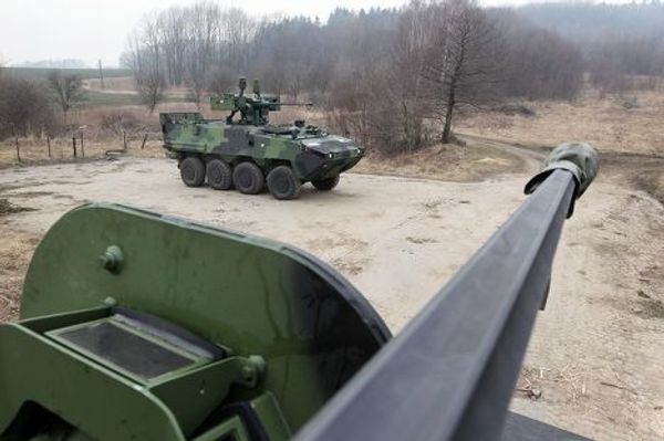 Как собирают БТР: Pandur II 8x8
