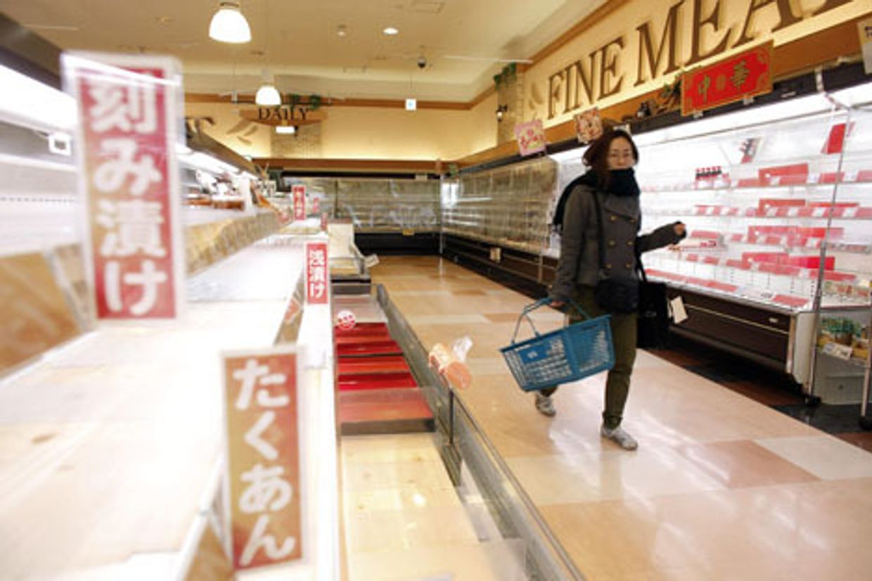 продуктовый магазин в японии после землетрясения продуктовый магазин в японии после землетрясения