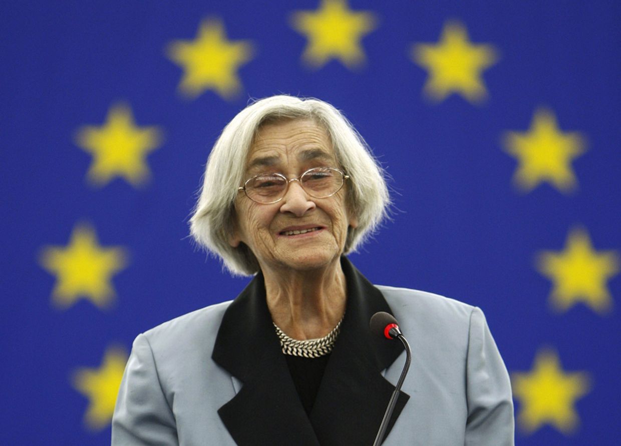 Елена Боннэр