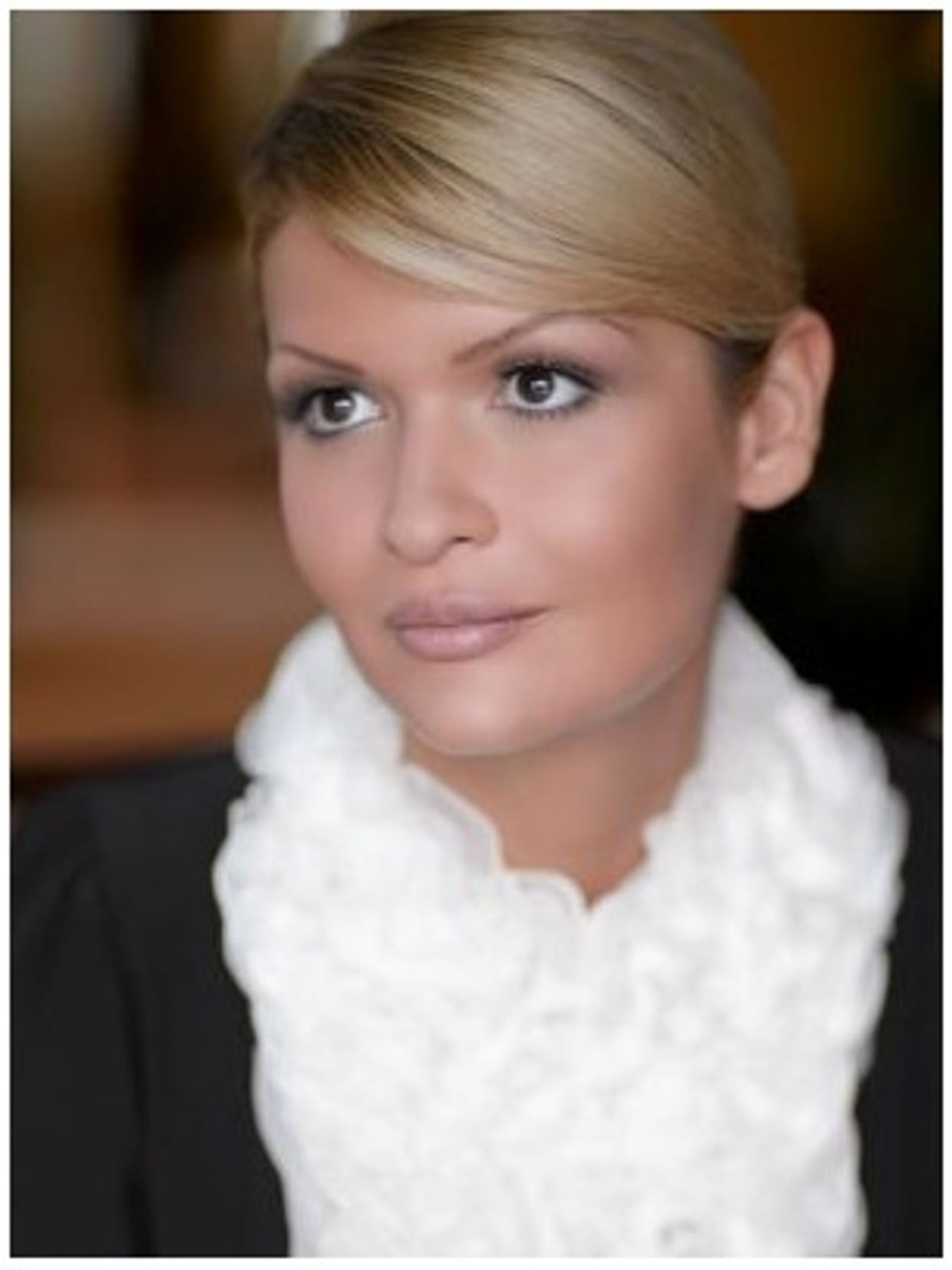 Лола Каримова