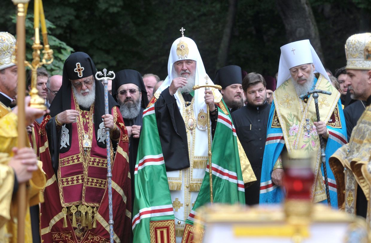 Продолжается визит Святейшего Патриарха Московского и Всея Руси Кирилла на Украину Продолжается визит Святейшего Патриарха Московского и Всея Руси Кирилла на Украину